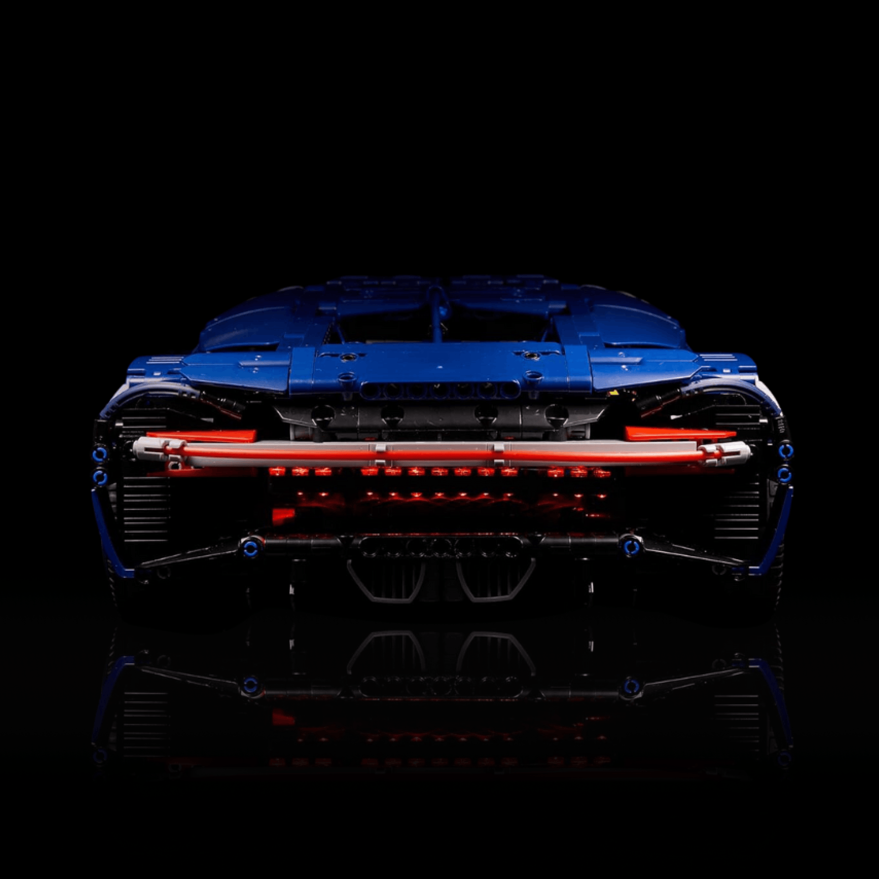 Bugatti Chiron Azul (3599 peças)