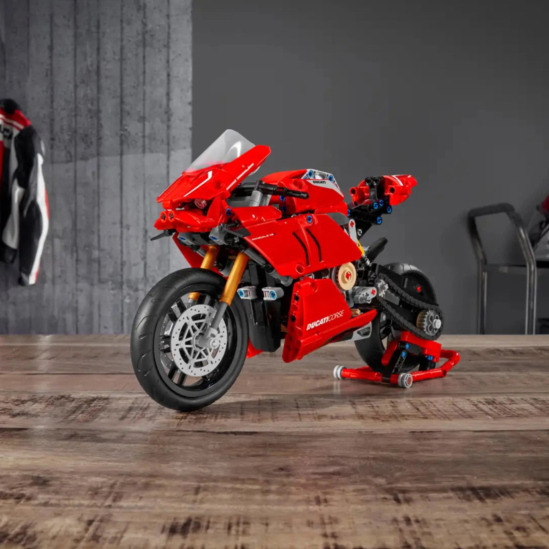 Ducati Panigale V4 R (646 peças)