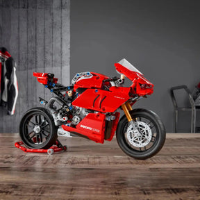 Ducati Panigale V4 R (646 peças)